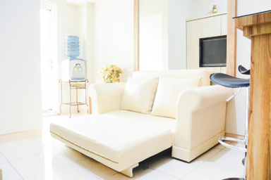 Comfortable 2BR Springlake Apartment By Travelio, bekasi