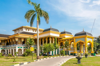 Rumah Tropis di tengah kota Medan, medan