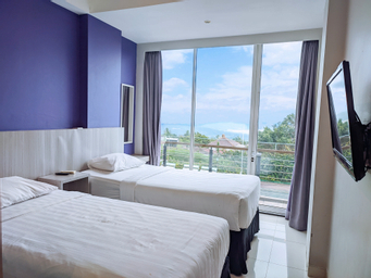 Bedroom 12