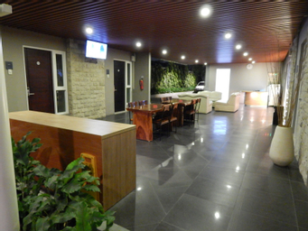 Public Area, Sunshine Family Homestay near Terminal 1 Juanda Airport, Surabaya