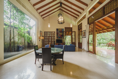 Public Area 4, Villa Mirsa - Big Private Villa Next to Hyatt, Sleman