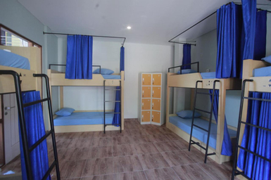 Bedroom 4, Beach Hut Hostel, Badung
