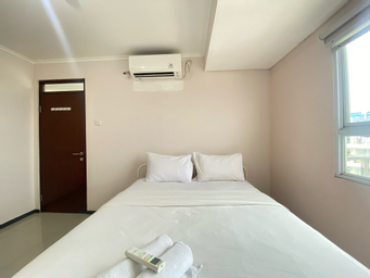 Bedroom 1, Comfy 2BR Apartment at Gateway Pasteur near Pasteur Exit Toll By Travelio, Bandung