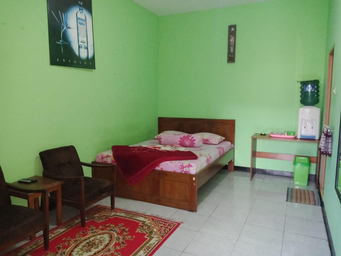 Bedroom 3, Penginapan Songgoriti 1C, Malang