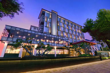 Exterior & Views, Harper Mangkubumi, Yogyakarta