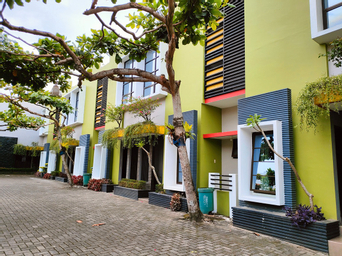 Exterior & Views 1, Lonari Hotel, Medan