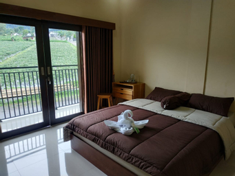 Bedroom 2, Medjora Family Homestay, Karanganyar