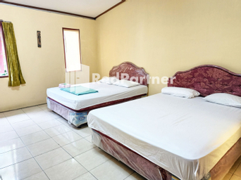 Kamar Keluarga Queen