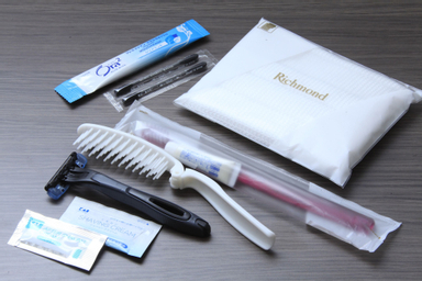 Bathroom Amenities 20