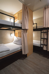 Bed 13