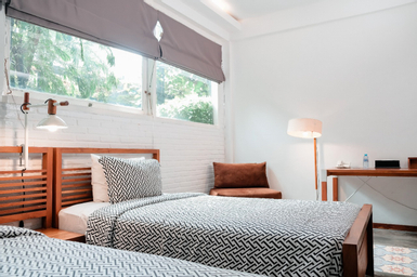 Bedroom 12