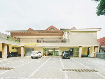 Exterior & Views 2, Hotel Wilis Indah, Malang