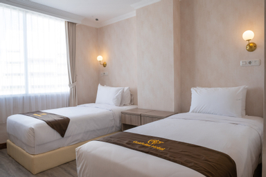 Kamar Superior Double atau Twin - Pemandangan Kota