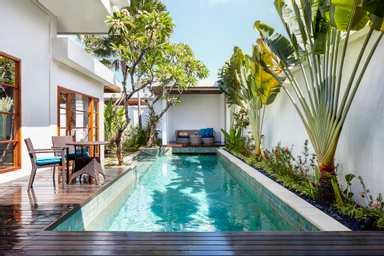 Swimming Pool 1