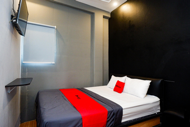 Bedroom 2, RedDoorz @ Jalan Raya Baturaden 2, Banyumas