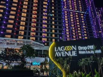 Exterior & Views 26