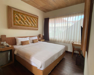 Bedroom 4, Parangraja Hotel, Solo