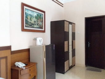 Bedroom 6