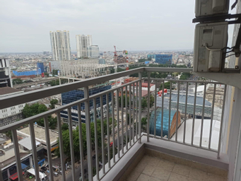 Exterior & Views, Apartemen Podomoro Type Lexington.Dm.081536734912, Medan