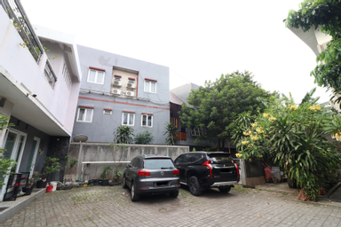 Exterior & Views 2, Bedur Homestay Syariah, Bekasi