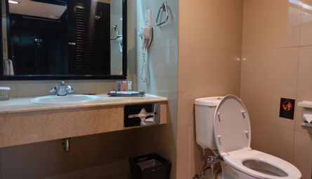 Bathroom 5