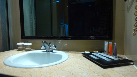 Bathroom 3