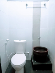 Bathroom 5