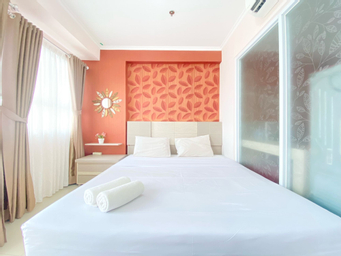Bedroom 1, Comfy 1BR at Gateway Pasteur Apartment By Travelio, Bandung