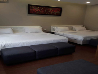 Bedroom 4, Karang Sari Hotel, Sukabumi