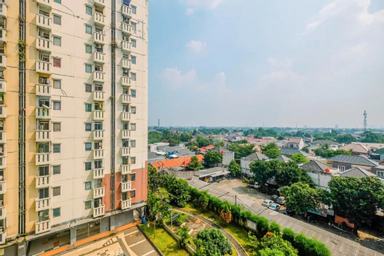 Exterior & Views 2, Kiki Property at Apartemen Cibubur Village, Jakarta Timur
