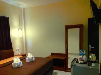 Kamar Keluarga Double atau Ranjang Lain