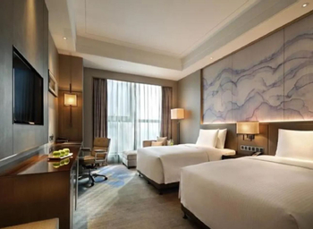 Room with Twin Bed