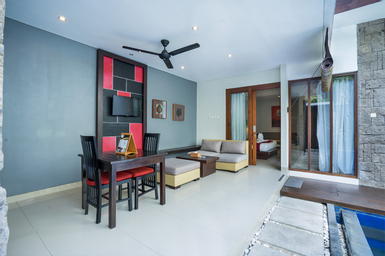 Dining Room 16