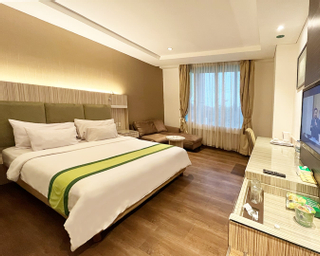 Bedroom 15