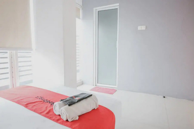 Bedroom 13