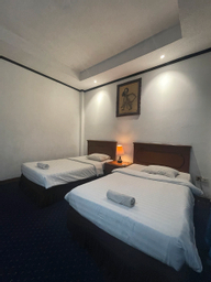 Bedroom 8