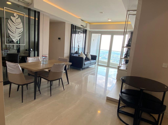 Dining Room 2, Apartment One Icon (3BR), Surabaya
