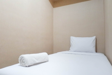 Comfy and Exclusive 2BR Apartment at Tanglin Supermall Mansion By Travelio, surabaya