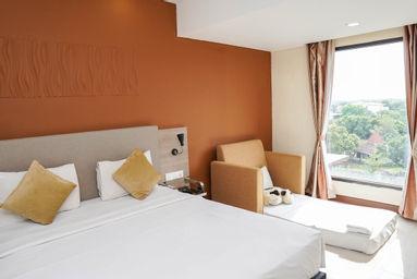Kamar Keluarga Sofabed atau Ranjang Lain