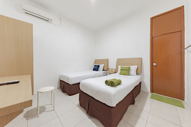 Twin Superior Room