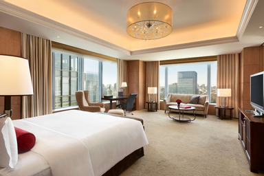 Bedroom 3, Shangri-La Tokyo, Chiyoda