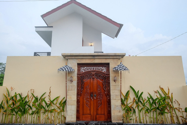 Exterior & Views 1, Paradise Private Villa by The Lavana, Banyumas