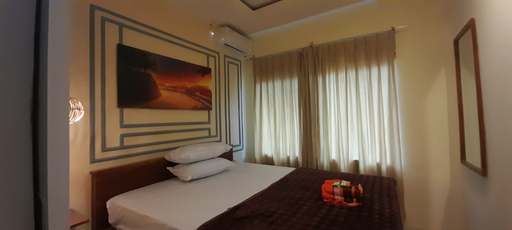 Kamar dengan Ranjang Double
