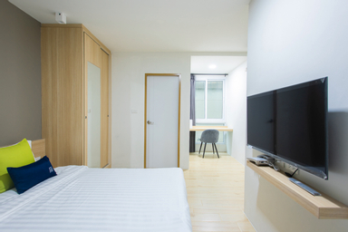 Bedroom 8