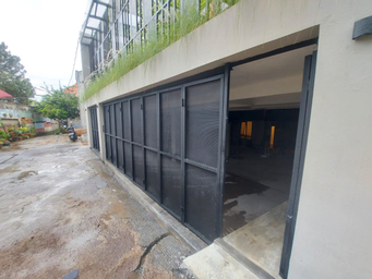 Exterior & Views 2, Sembilan House Syariah, Bandung
