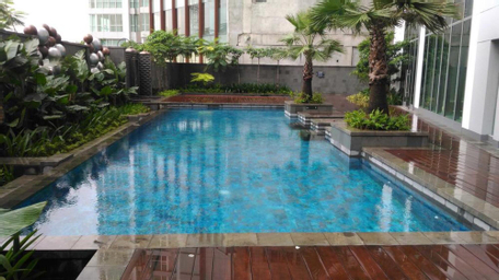 Sport & Beauty 2, Cozy Living and Spacious Studio at 28th Floor Kemang Village Apartment By Travelio, Jakarta Selatan