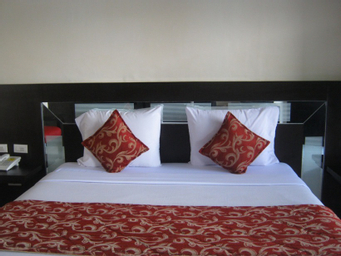 Suite Deluks Double atau Twin