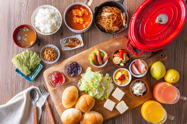Food & Drinks