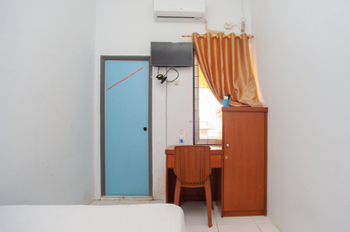 Bedroom 3, RedDoorz @ Jalan Wayhitam Palembang, Palembang