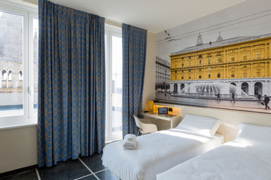 Bedroom 4, B&B Hotel Genova, Genova